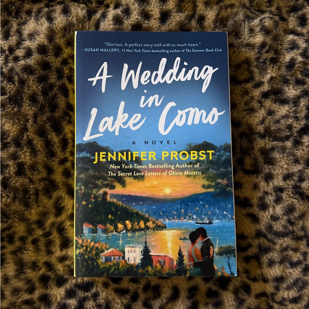 A Wedding in Lake Como Book